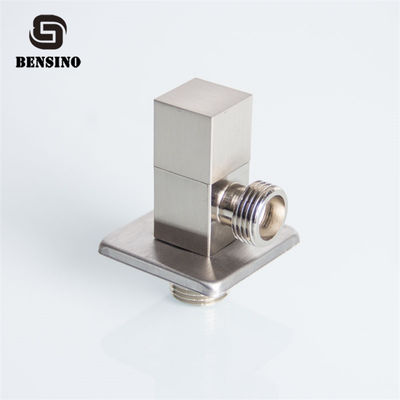 Nickel Plated Drawing 90 ℃ 0.18N Brass Angle Valve